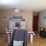 Maison T3 Avec Cour, A Deux Pas Du Port De L'aiguillon, Proche Commodites Et - - Fr-1-319-126 Ferienhaus