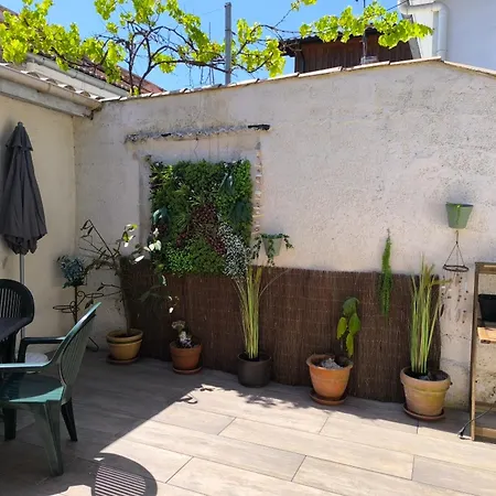 Ferienhaus Maison T3 Avec Cour, A Deux Pas Du Port De L'aiguillon, Proche Commodites Et - - Fr-1-319-126 *